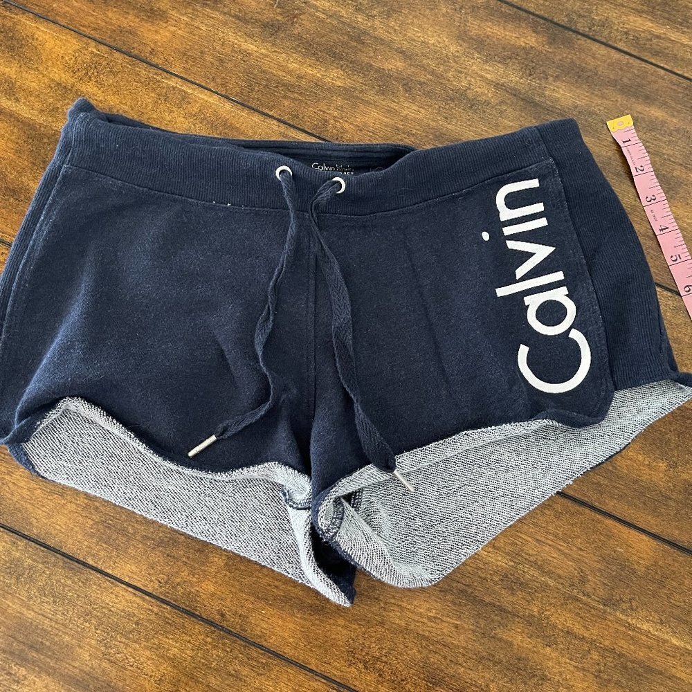 Calvin Klein Performance Shorts M blue white pant